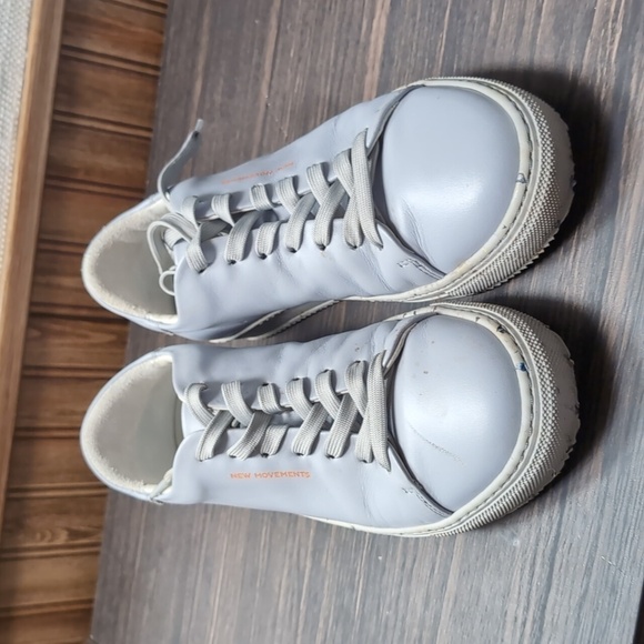 New Movements HUK Limited Edition Light Blue Leather Sneaker Size EU 36 US 6 - Picture 5 of 7